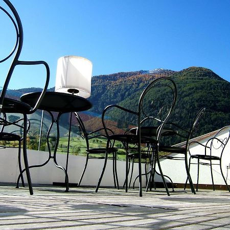 Hotel Gasthof Gruener Baum Глоренца Экстерьер фото