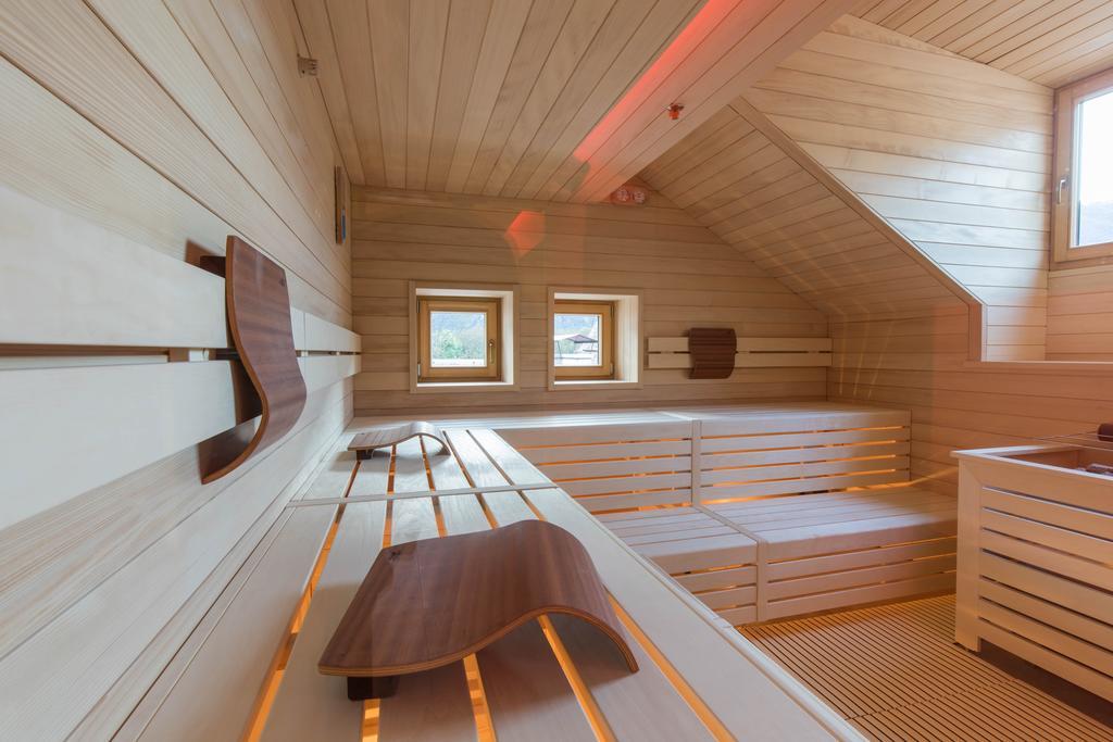 Hotel Gasthof Gruener Baum Глоренца Экстерьер фото